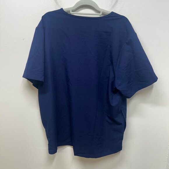 Figs Chisec Three-Pocket Scrub Top Sapphire blue nursing scrubs technical collec - Picture 7 of 9